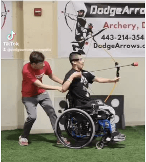 Wheelchair accessible arrow tag at DodgeArrows